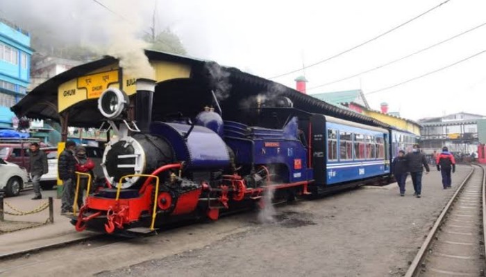 Toy Train Service in Darjeeling Resumes from Today