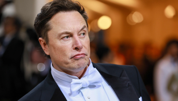 Elon Musk loses the top spot to Bernard Arnault in the list of the world’s richest people!
